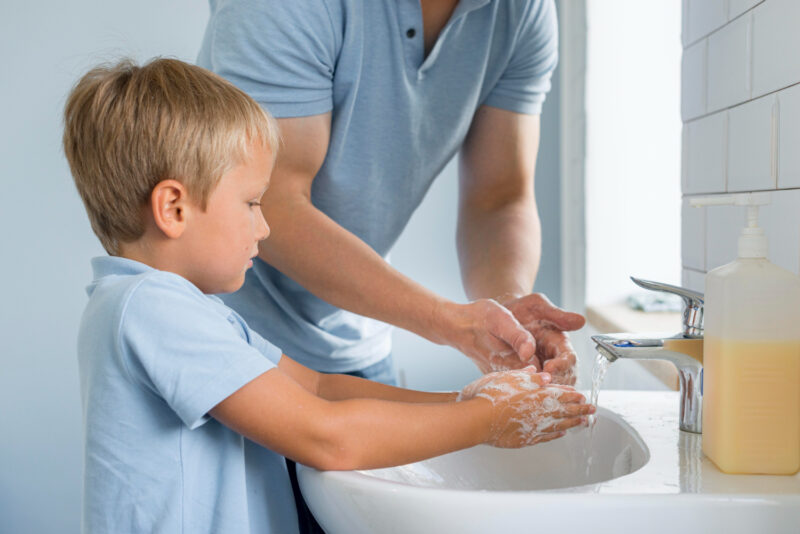 La journée mondiale du lavage de main peut faire sourire tant elle parait insolite alors que c'est encore une question sanitaire majeure dans le monde