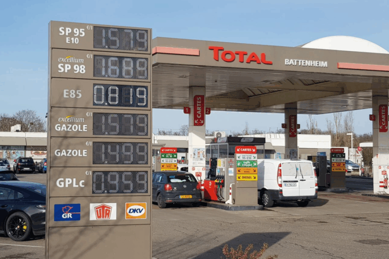 4000 stations essences sont désormais équipés pour vous ravitailler avec le carburant du pouvoir d’achat : le Superéthanol-E85