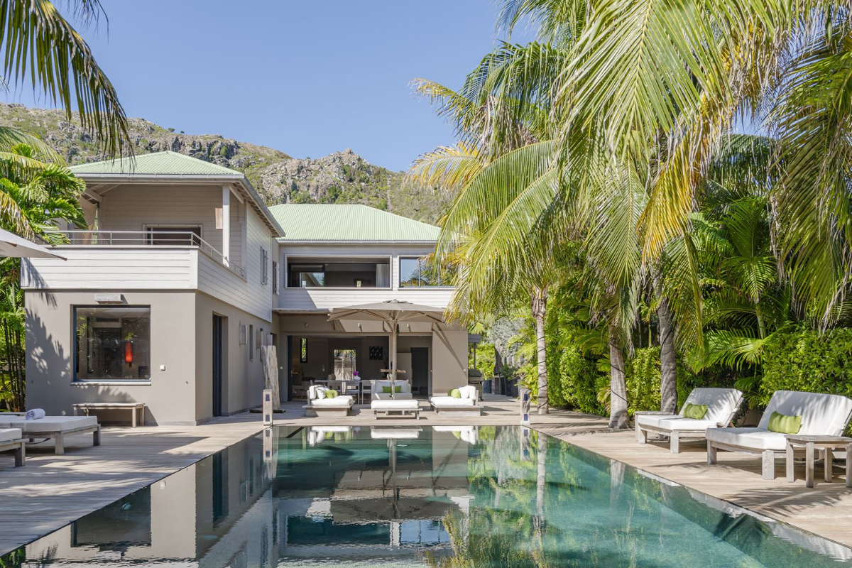 Les prix les plus fous dans l'immobilier français ne sont pas à Paris mais sur cette petite île des Caraïbes ou le m² peut atteindre 50 000 €