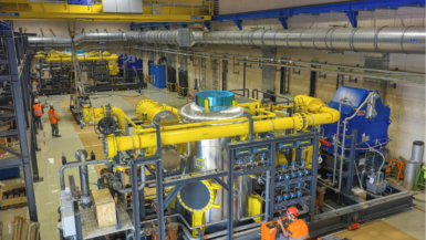Le plus grand accélérateur de particules au monde va accueillir deux monstres de 16 mètres de long pour conserver 23 km de son circuit à - 271°
