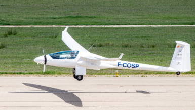 Cet avion français vient de fêter ses 20 ans et il ne ressemble à aucun autre dans le monde